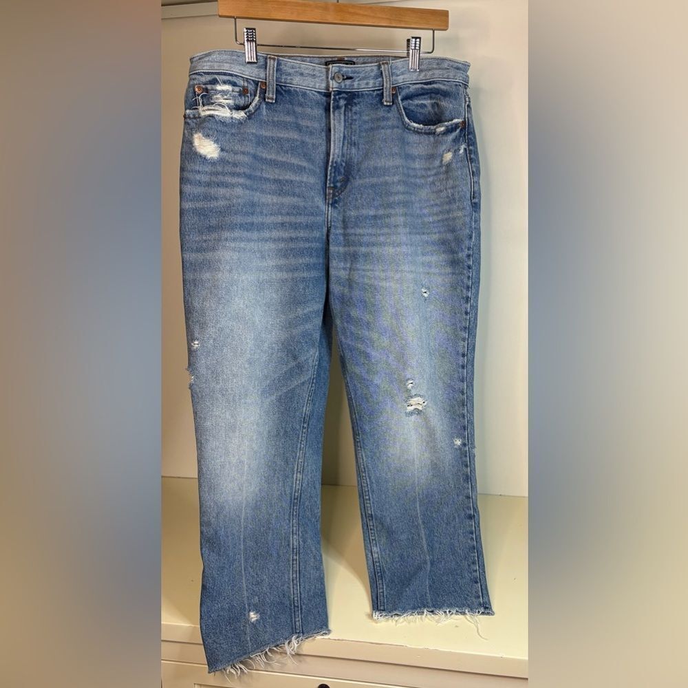 Abercrombie & Fitch Mom Jeans  size 14